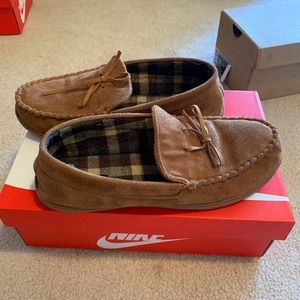 Men’s Dockers Slippers Size L